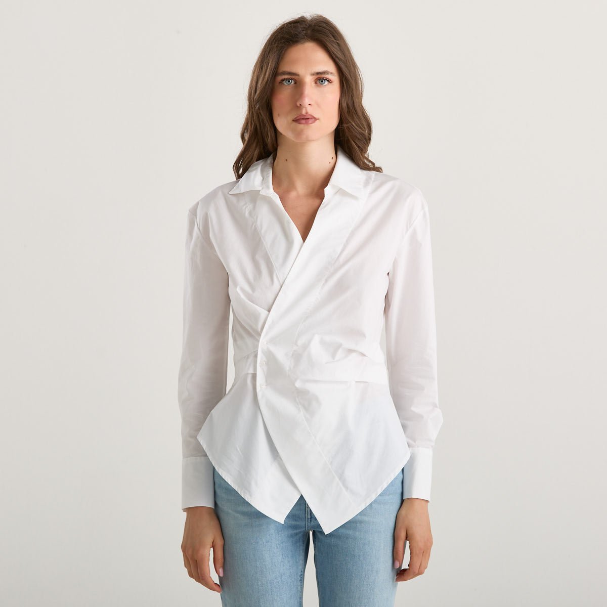 Souvenir camicia in tessuto bianca